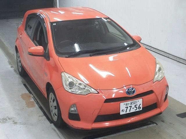 2014 Toyota Aqua thumbnail