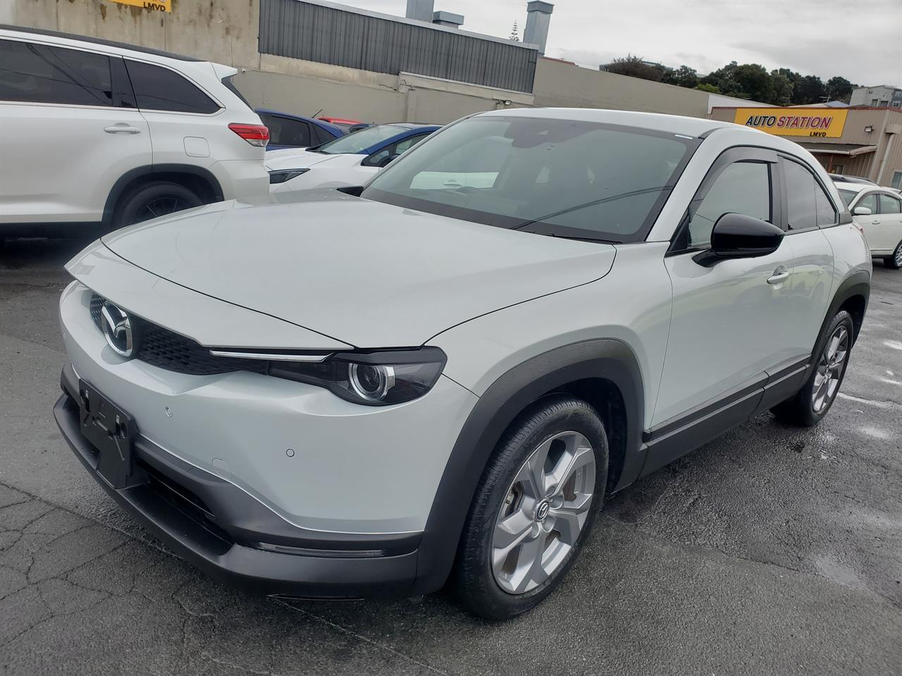 2021 Mazda MX-30 thumbnail