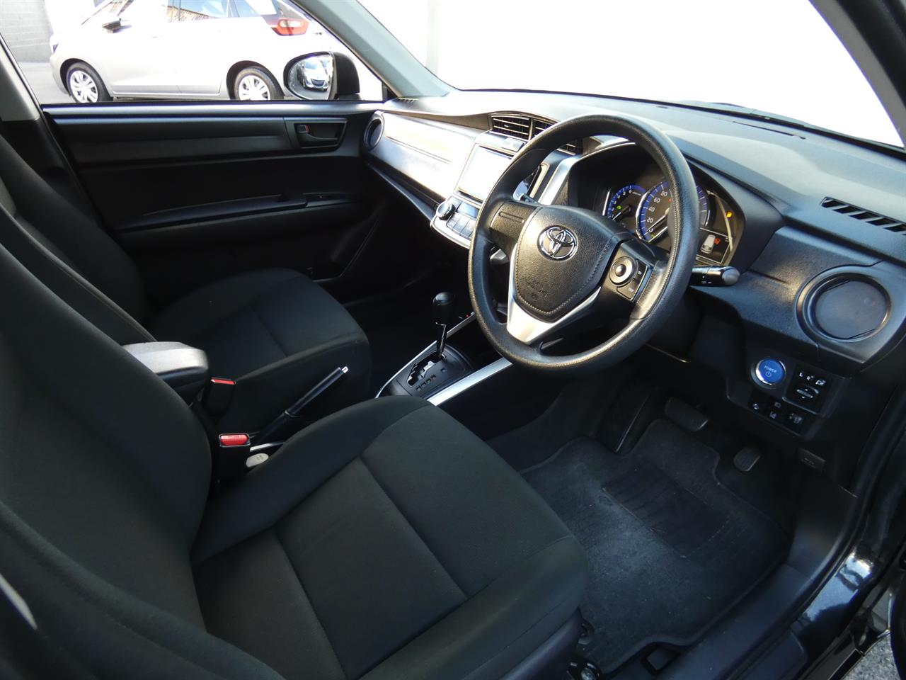 2020 Toyota COROLLA thumbnail