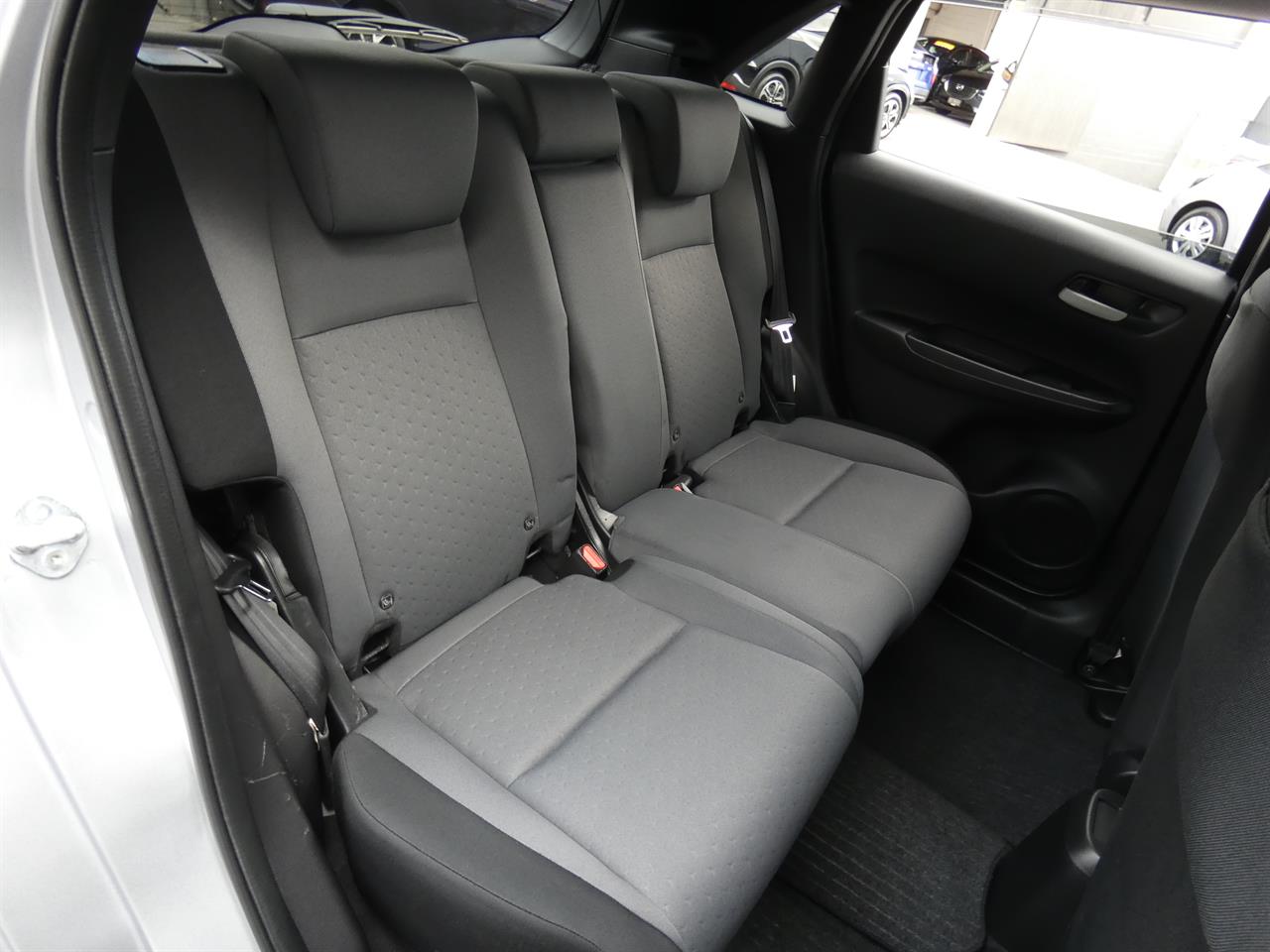 2021 Honda FIT thumbnail