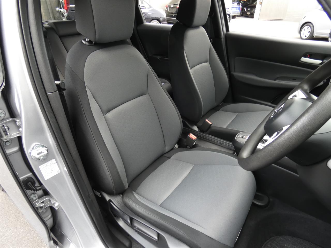 2021 Honda FIT thumbnail