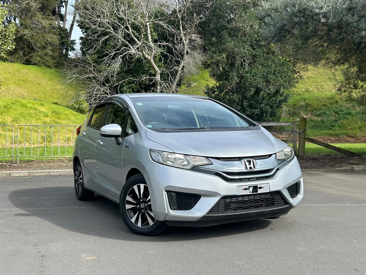 2015 Honda Fit thumbnail