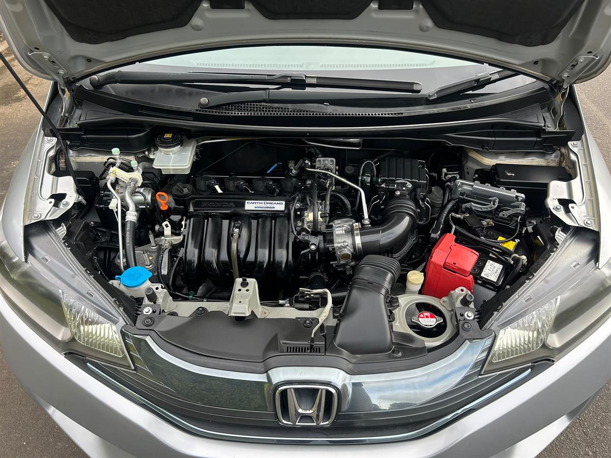 2015 Honda Fit thumbnail
