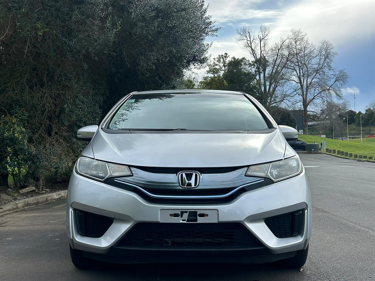 2015 Honda Fit thumbnail