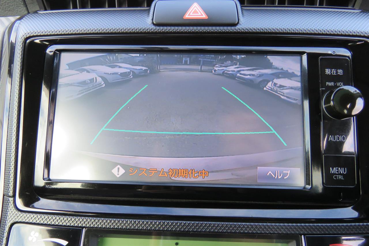2015 Toyota Corolla thumbnail