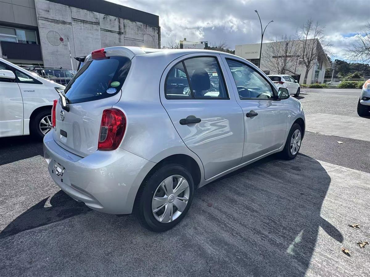 2018 Nissan March thumbnail