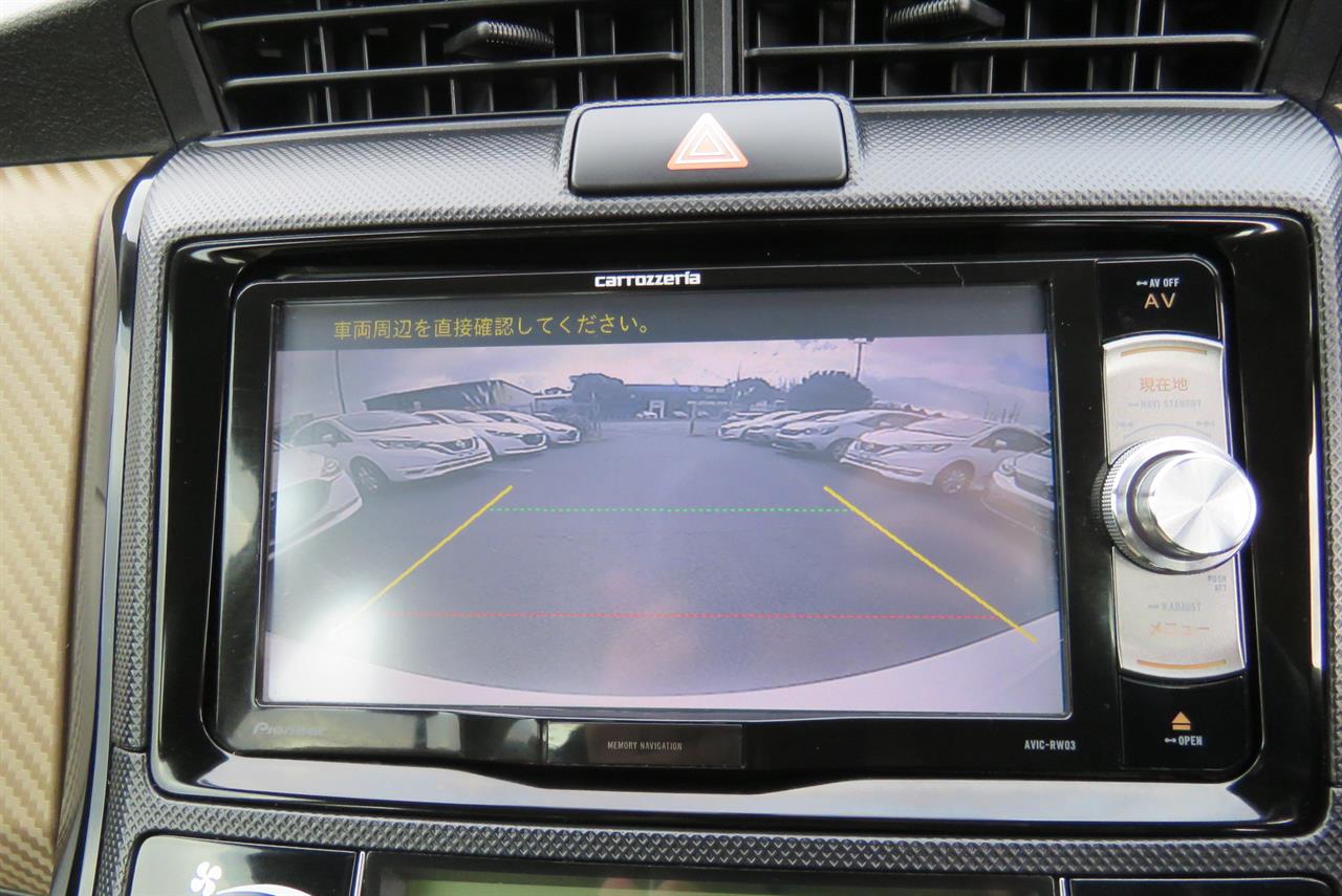 2015 Toyota Corolla thumbnail