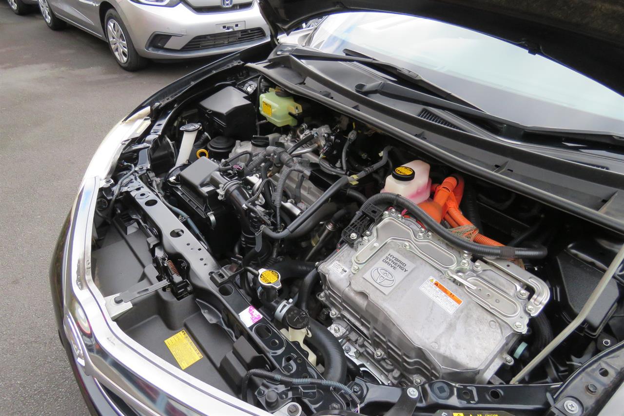 2014 Toyota Corolla thumbnail