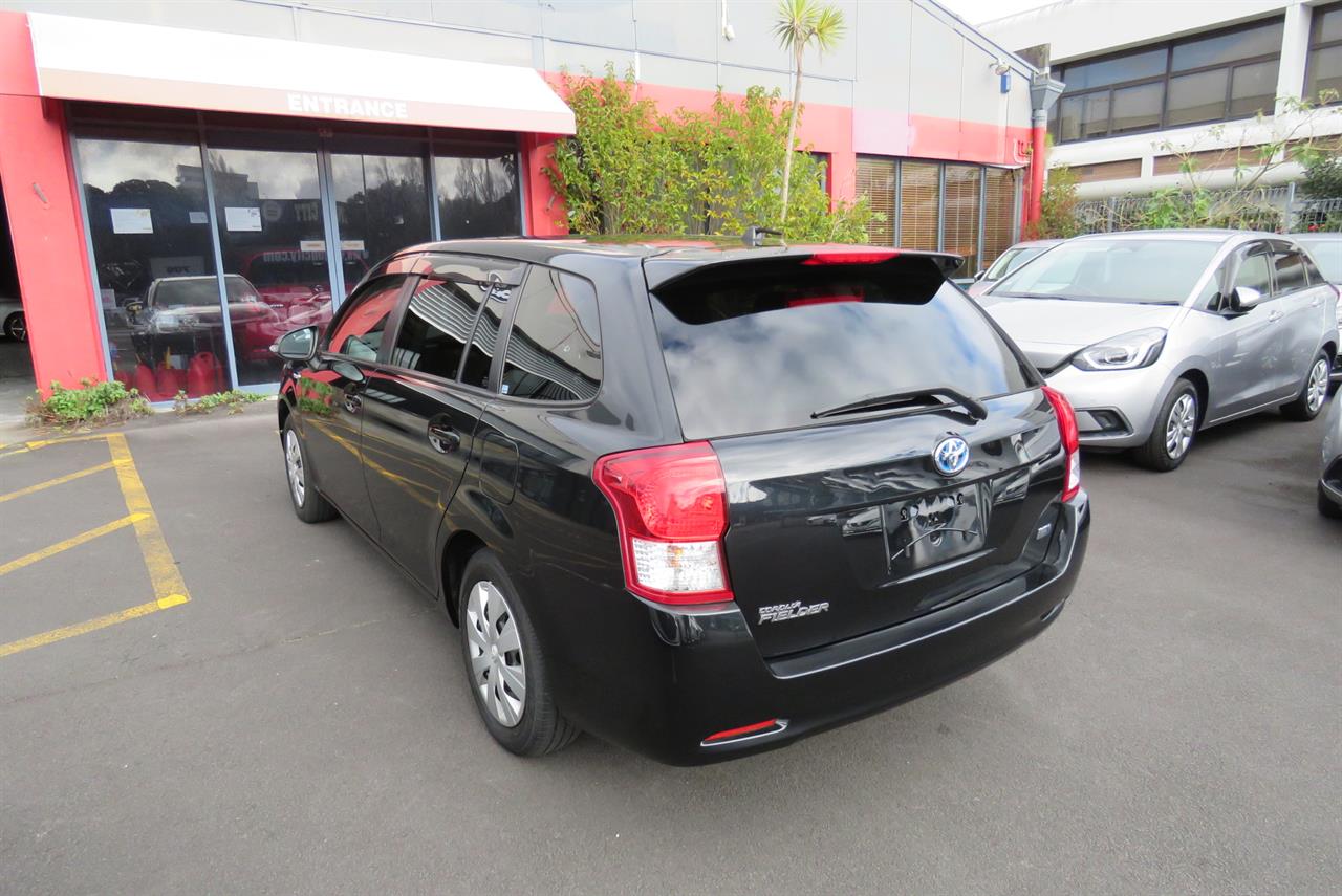 2014 Toyota Corolla thumbnail
