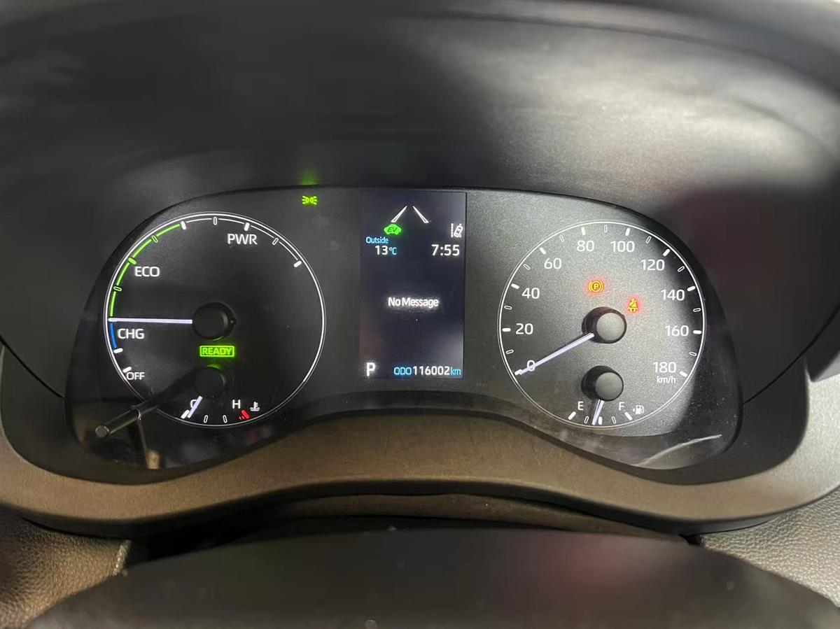 2021 Toyota Yaris thumbnail