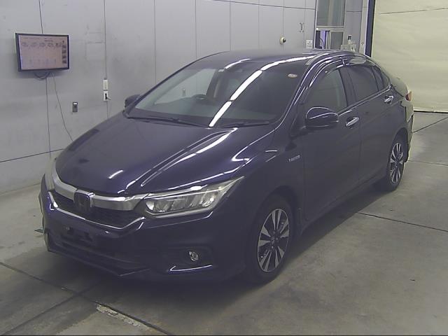 2017 Honda Grace thumbnail