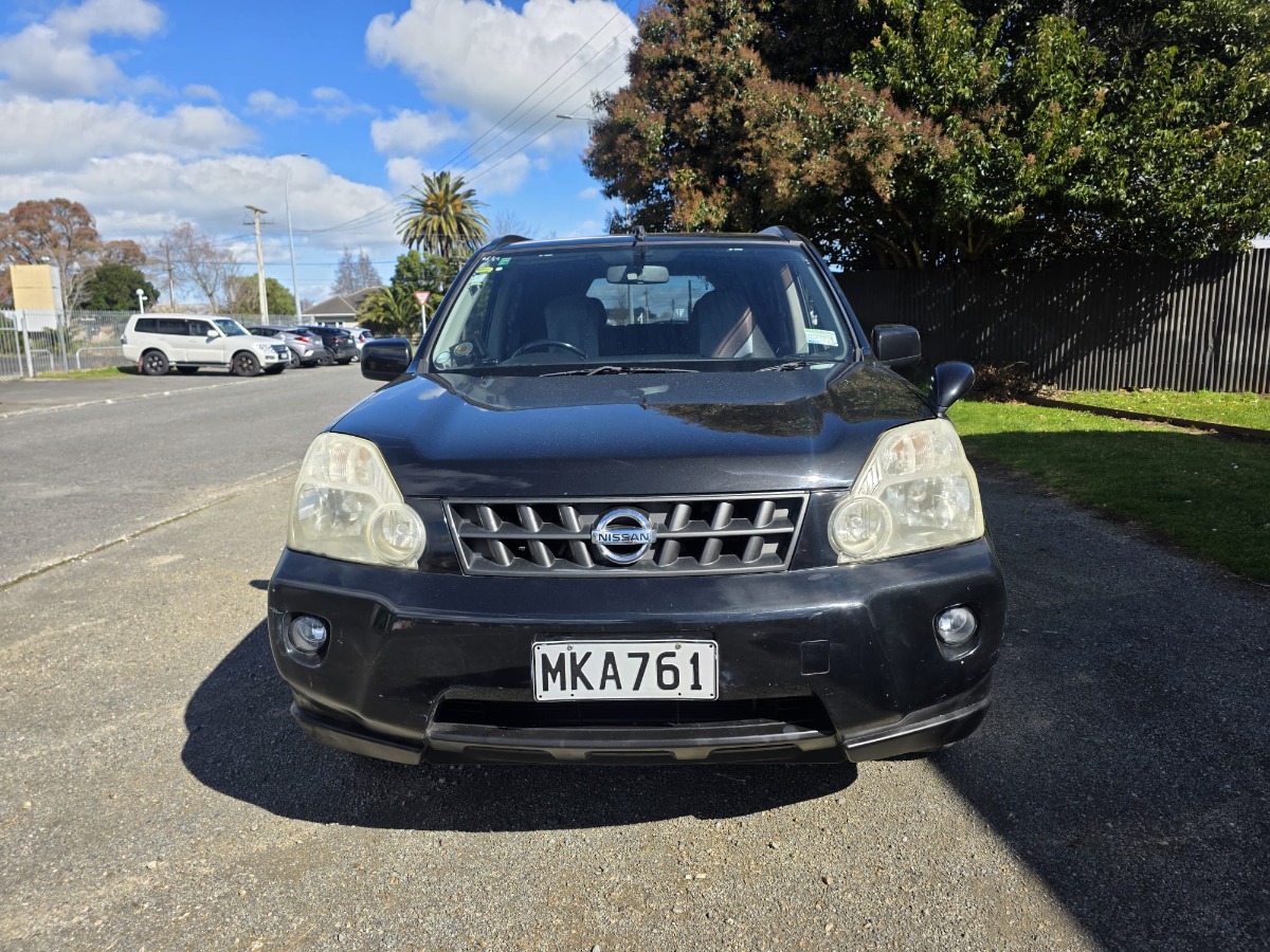 2007 Nissan X-Trail thumbnail