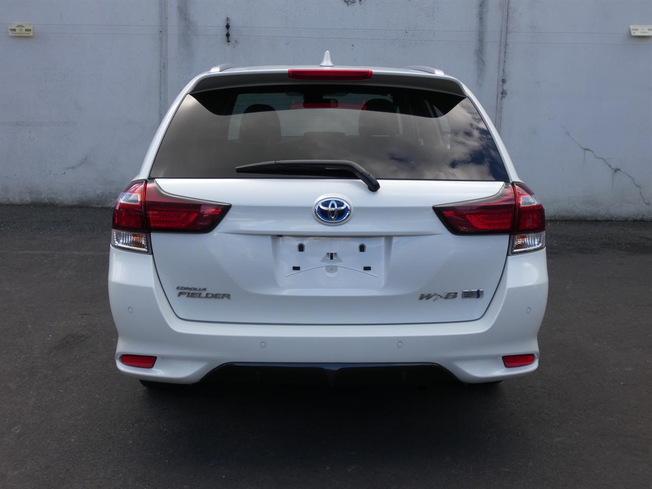 2018 Toyota COROLLA thumbnail