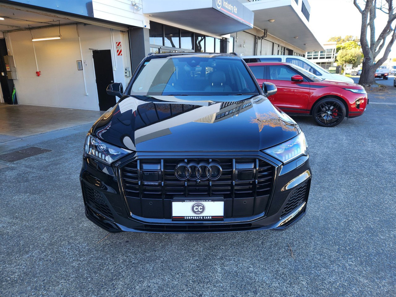 2022 Audi Q7 thumbnail