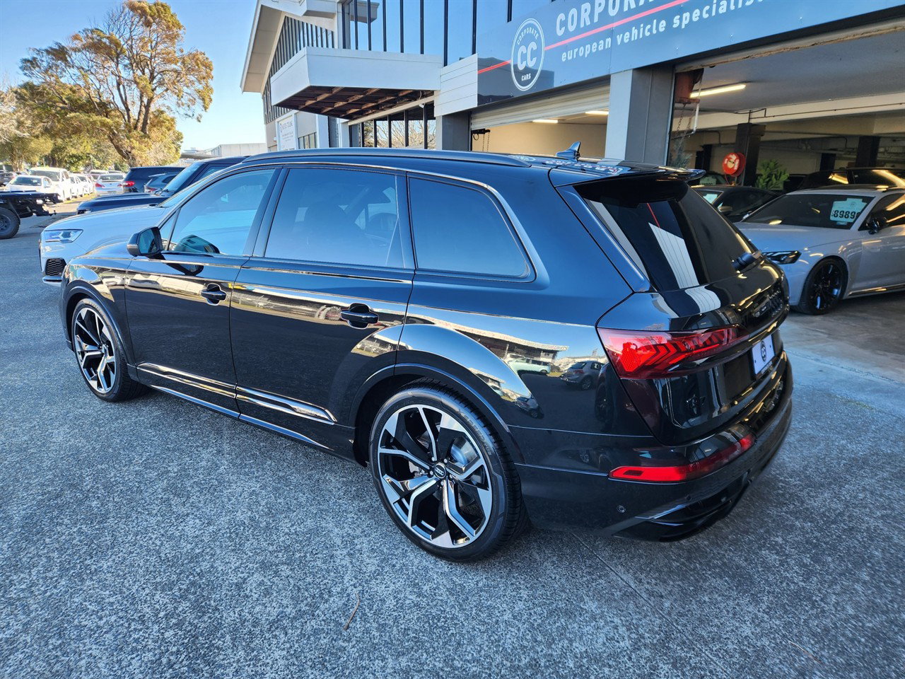 2022 Audi Q7 thumbnail