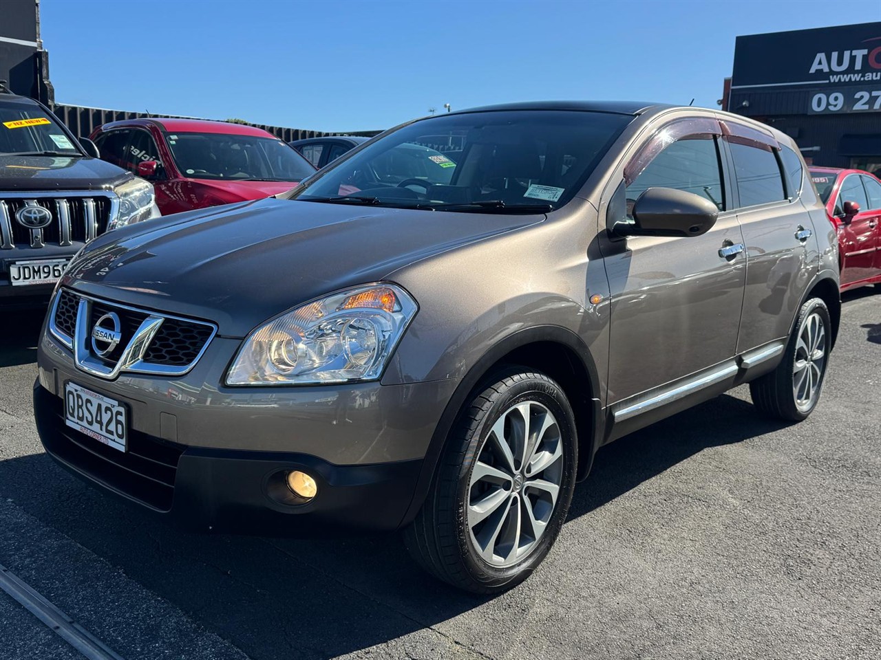 2012 Nissan DUALIS thumbnail