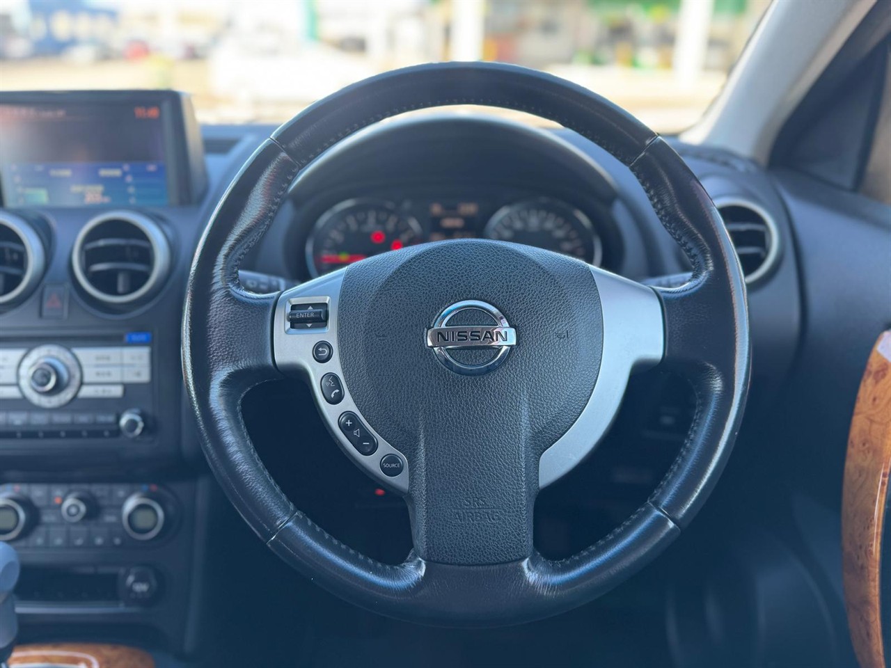 2012 Nissan DUALIS thumbnail