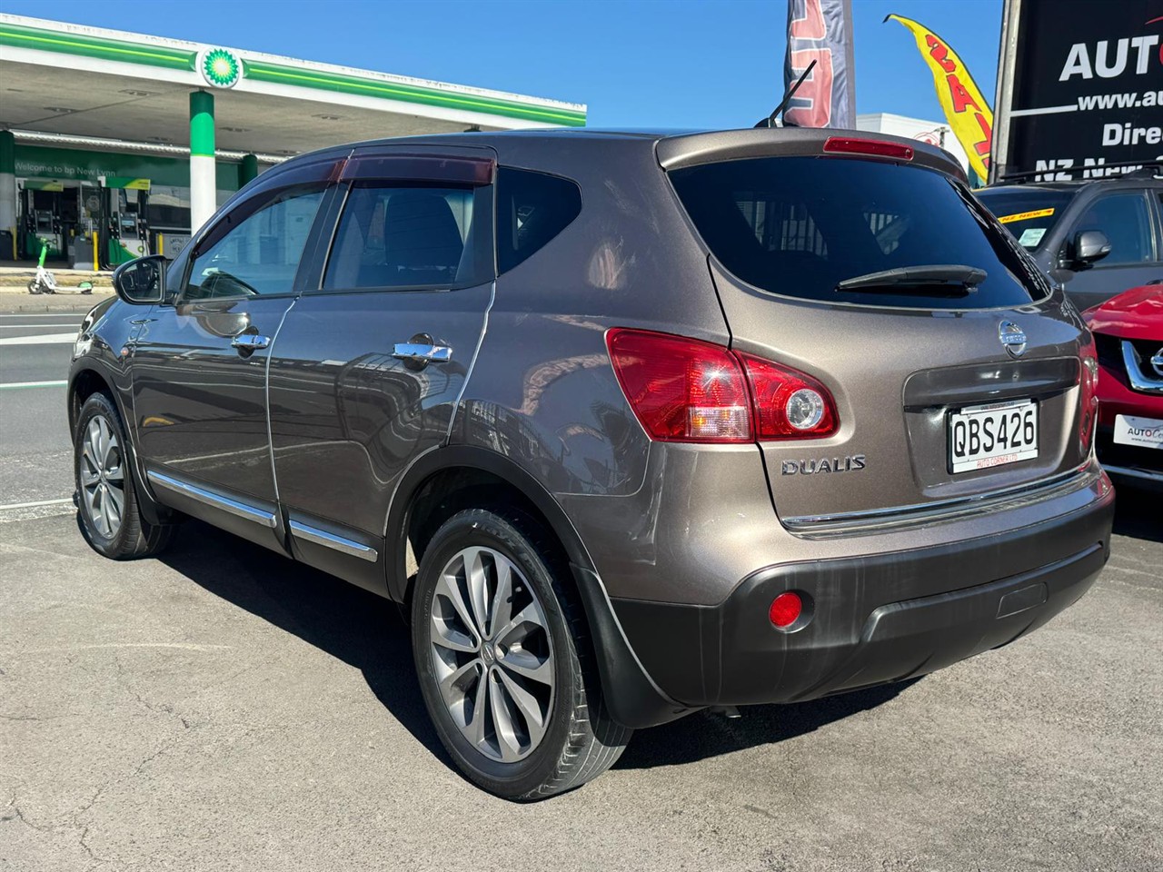 2012 Nissan DUALIS thumbnail
