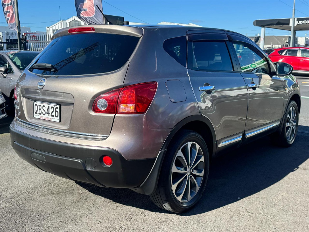 2012 Nissan DUALIS thumbnail