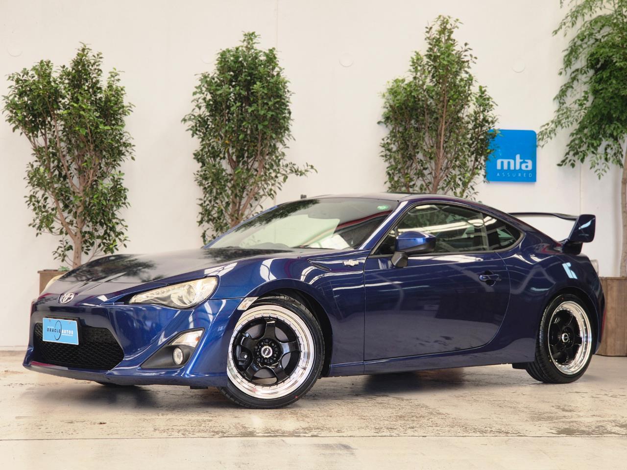 2013 Toyota 86 thumbnail