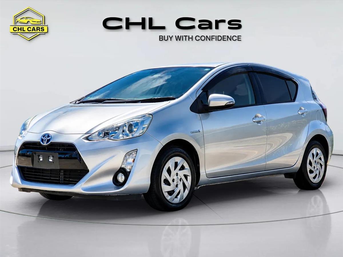 2016 Toyota Aqua thumbnail