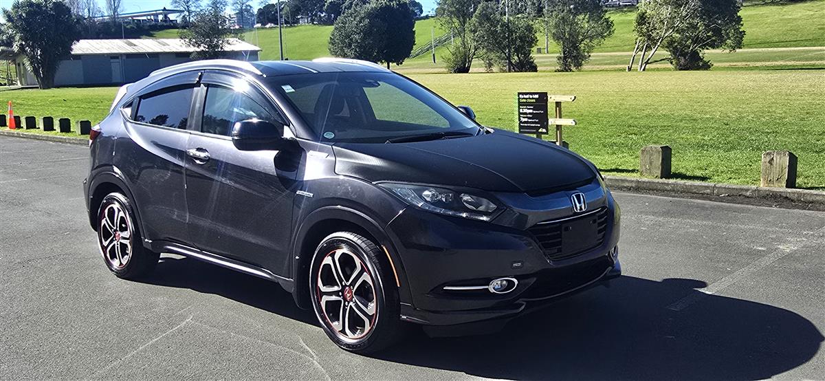 2015 Honda Vezel thumbnail