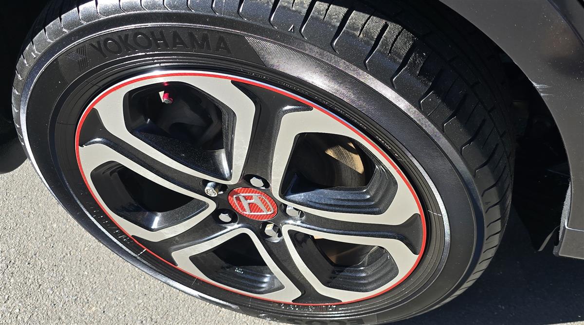 2015 Honda Vezel thumbnail