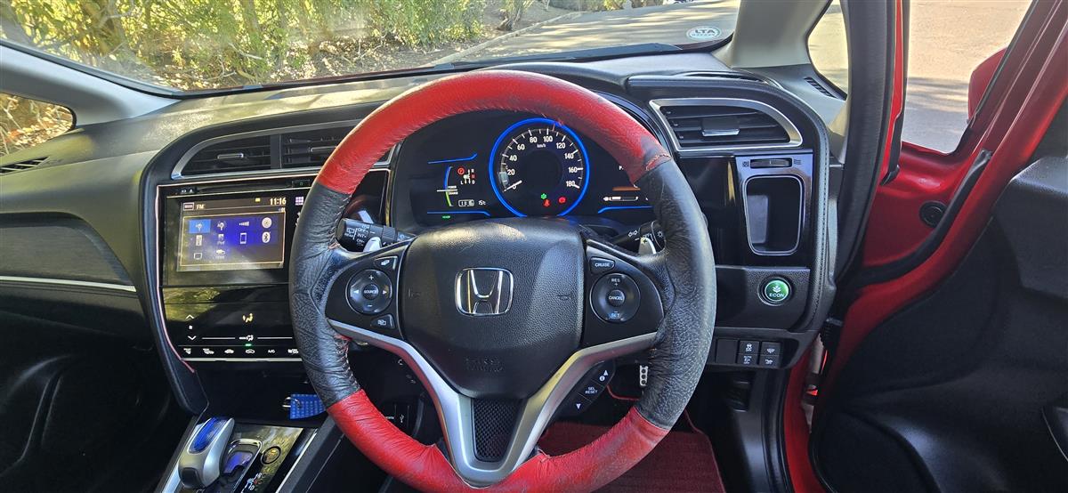 2016 Honda Shuttle thumbnail