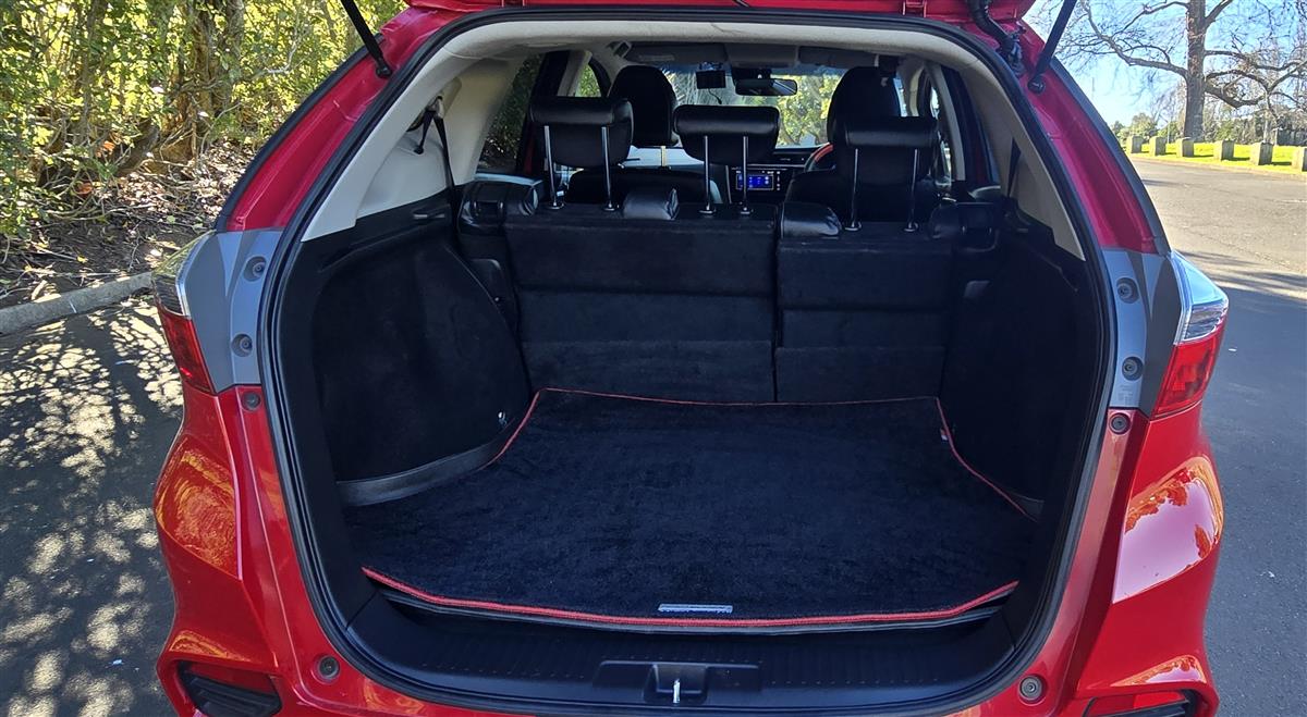2016 Honda Shuttle thumbnail