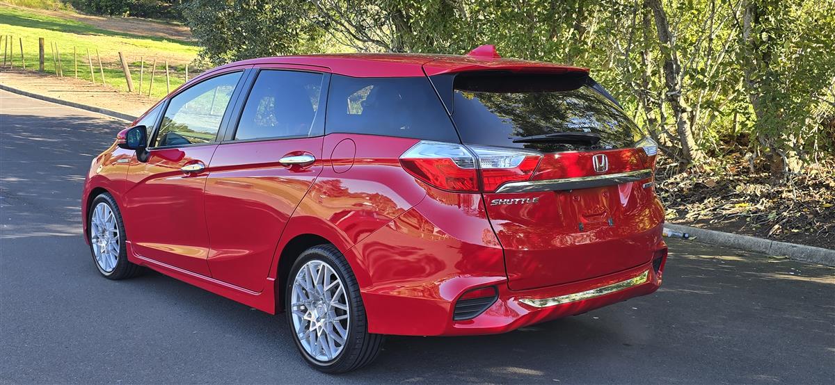 2016 Honda Shuttle thumbnail