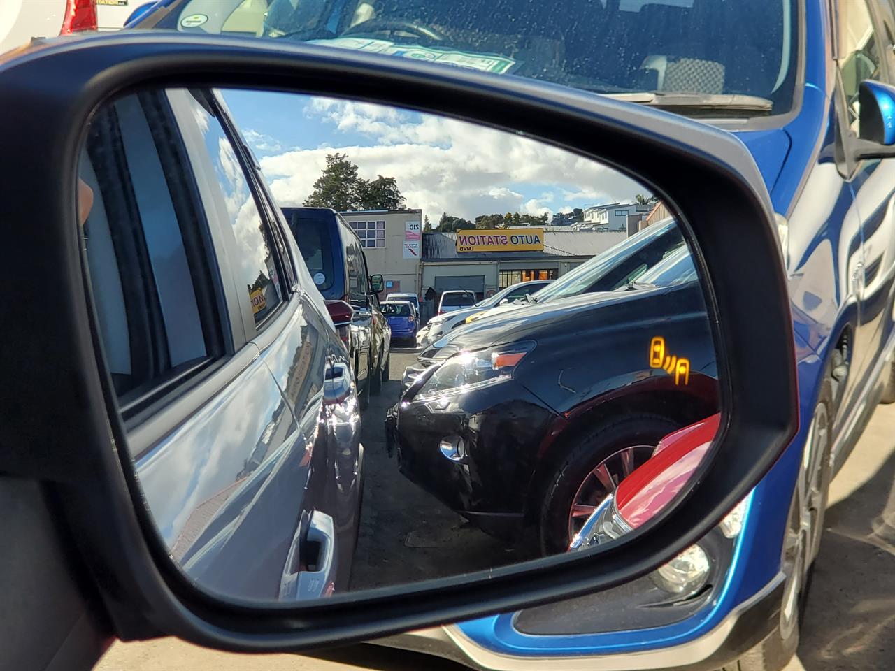 2019 Toyota Rav4 thumbnail