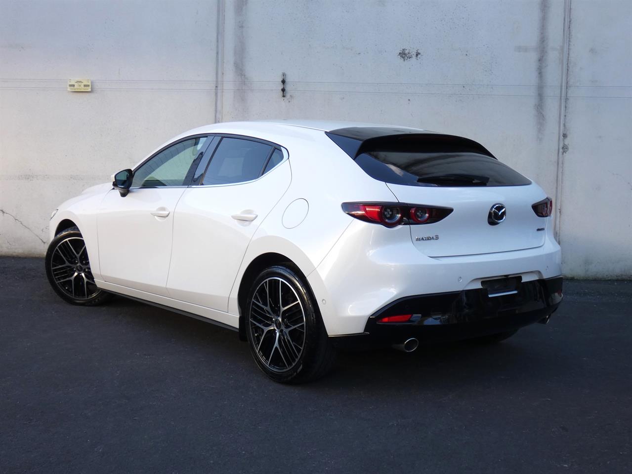 2019 Mazda 3 thumbnail