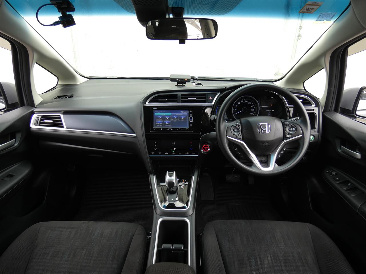2021 Honda Shuttle thumbnail
