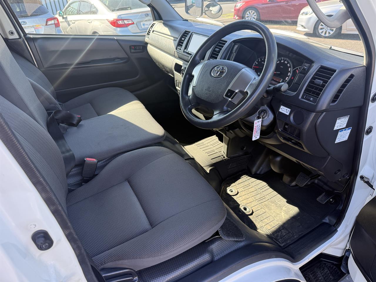 2019 Toyota Hiace thumbnail