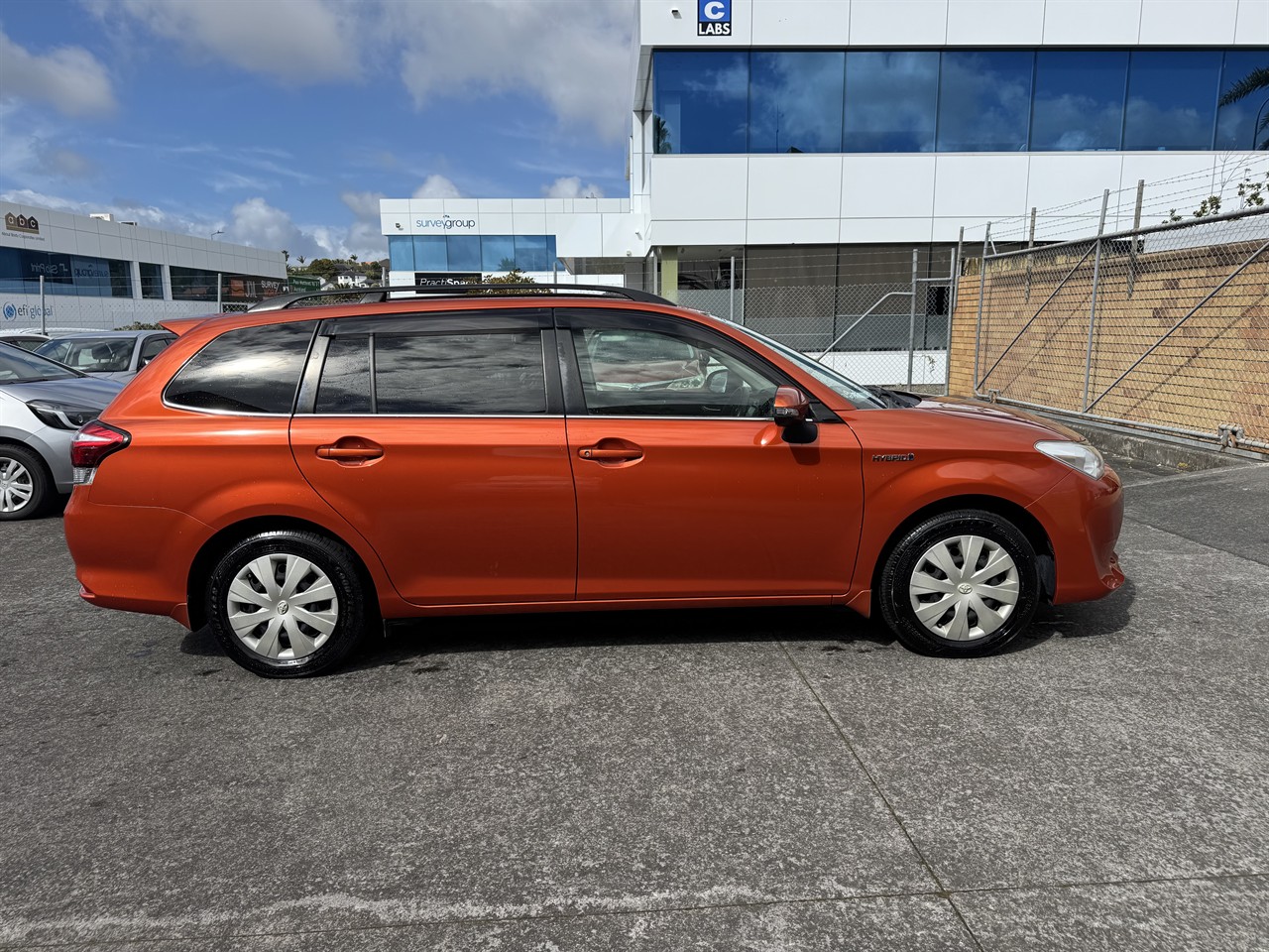 2015 Toyota Corolla thumbnail