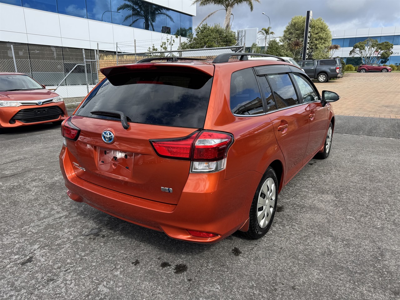 2015 Toyota Corolla thumbnail