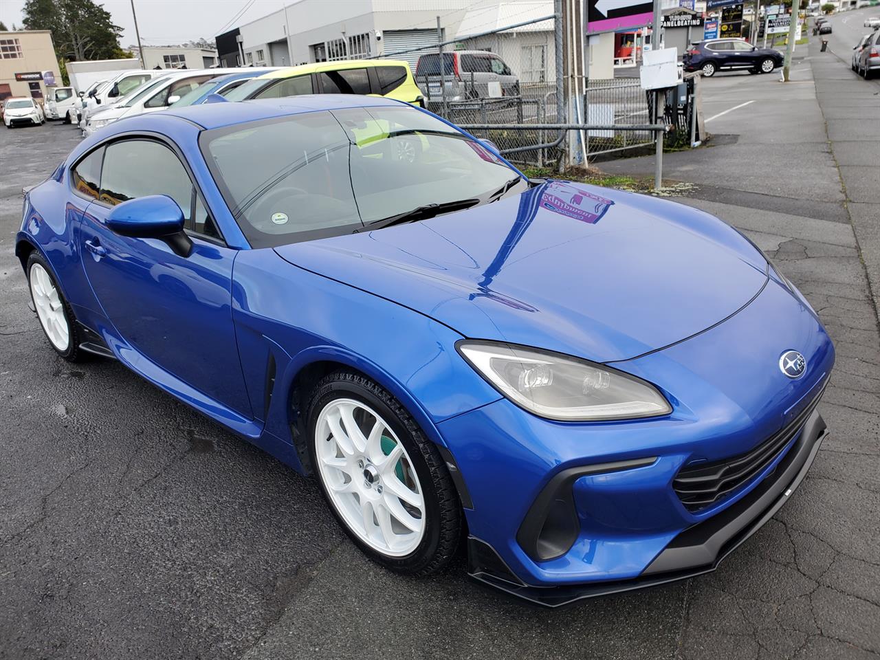 2022 Subaru BRZ thumbnail