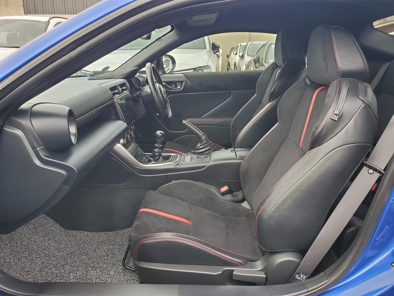 2022 Subaru BRZ thumbnail