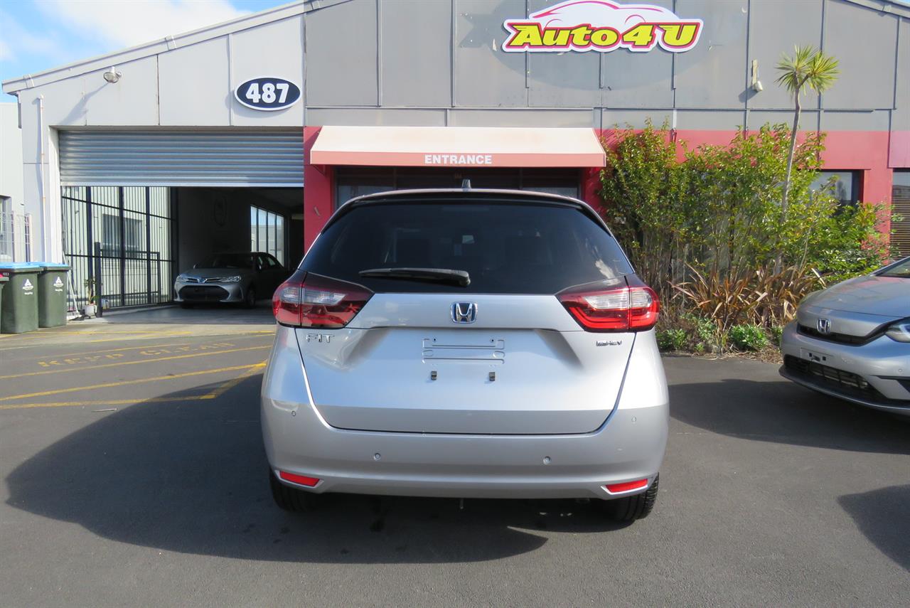 2021 Honda Fit thumbnail