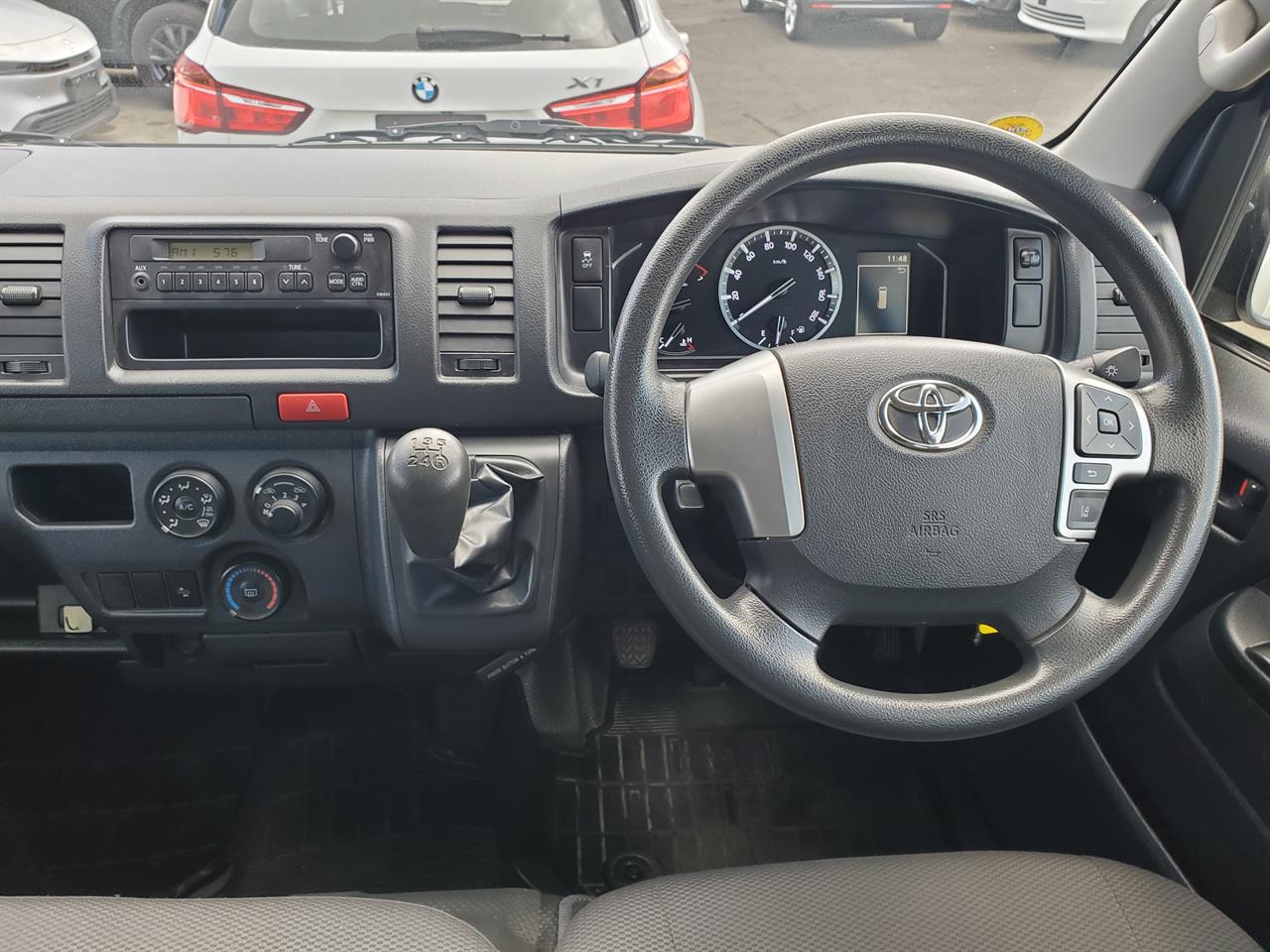 2021 Toyota Hiace thumbnail