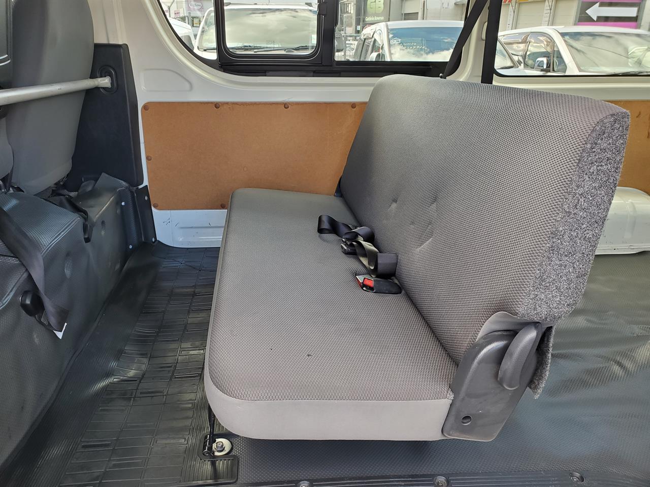 2021 Toyota Hiace thumbnail