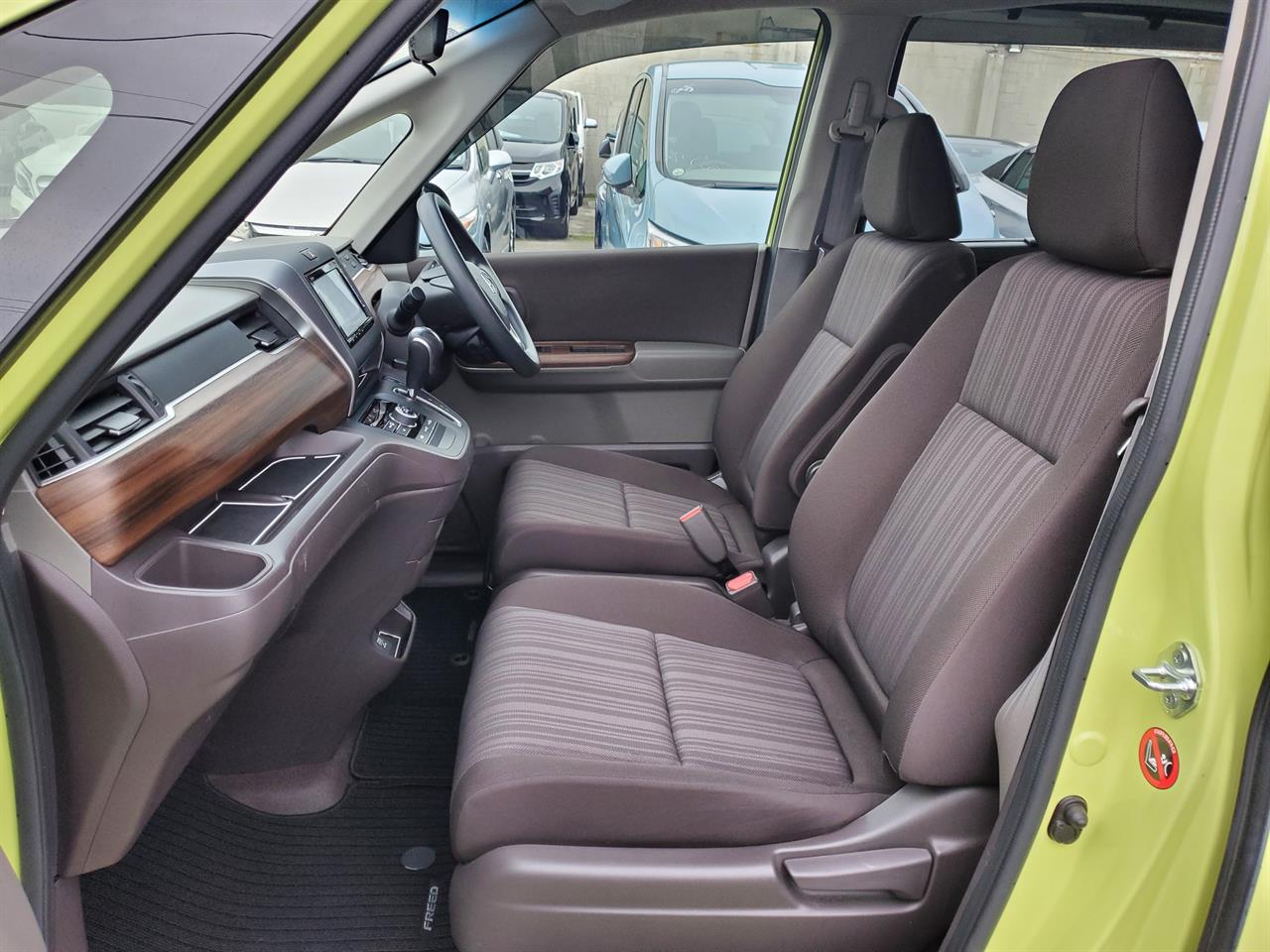 2018 Honda Freed thumbnail