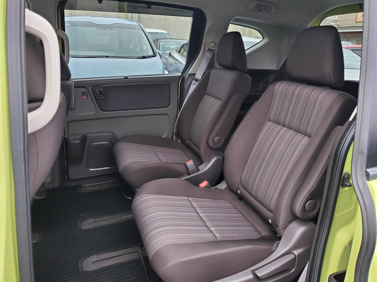 2018 Honda Freed thumbnail