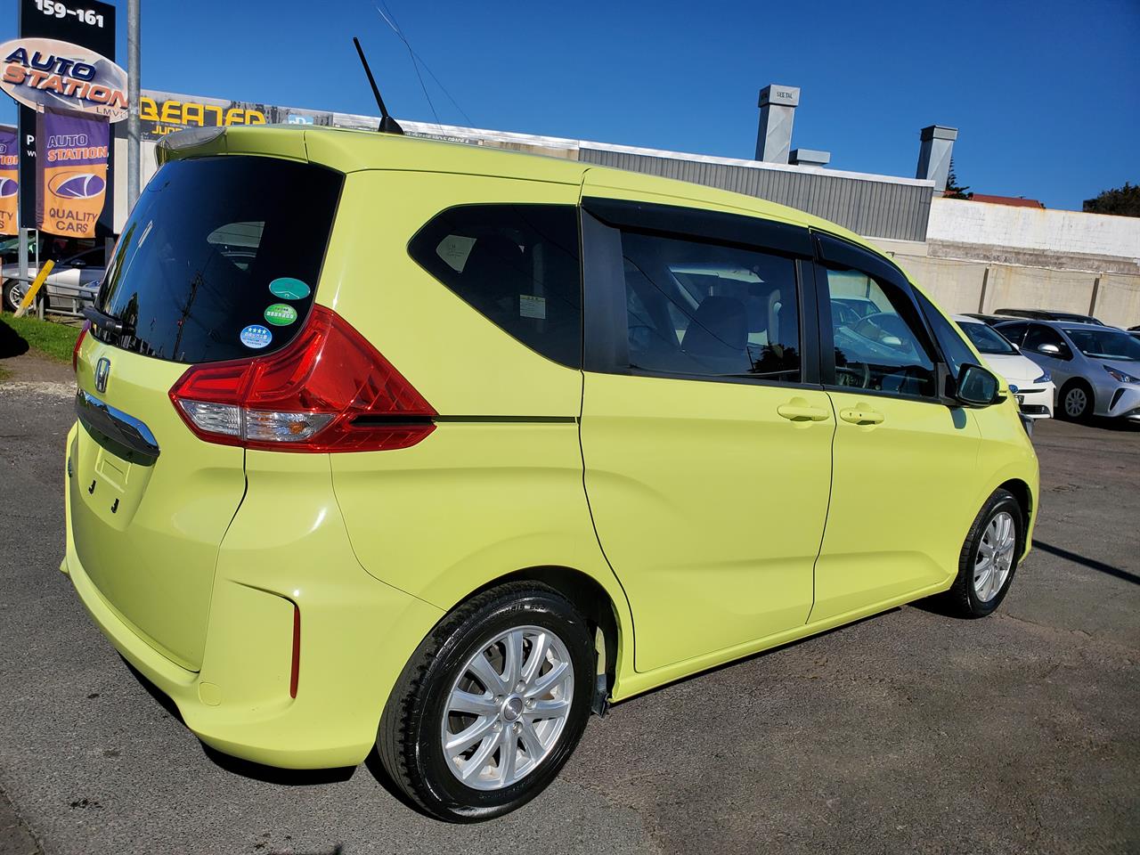 2018 Honda Freed thumbnail