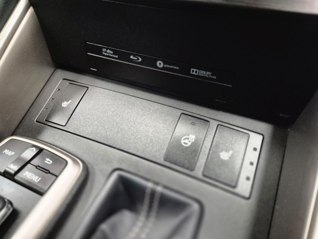 2016 Lexus IS thumbnail