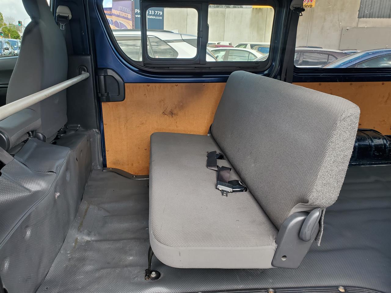 2020 Toyota Hiace thumbnail