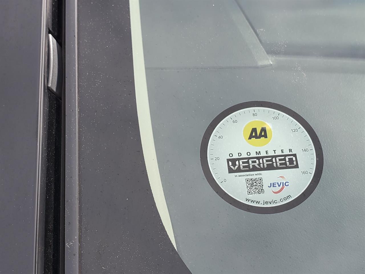 2019 Mitsubishi Delica thumbnail