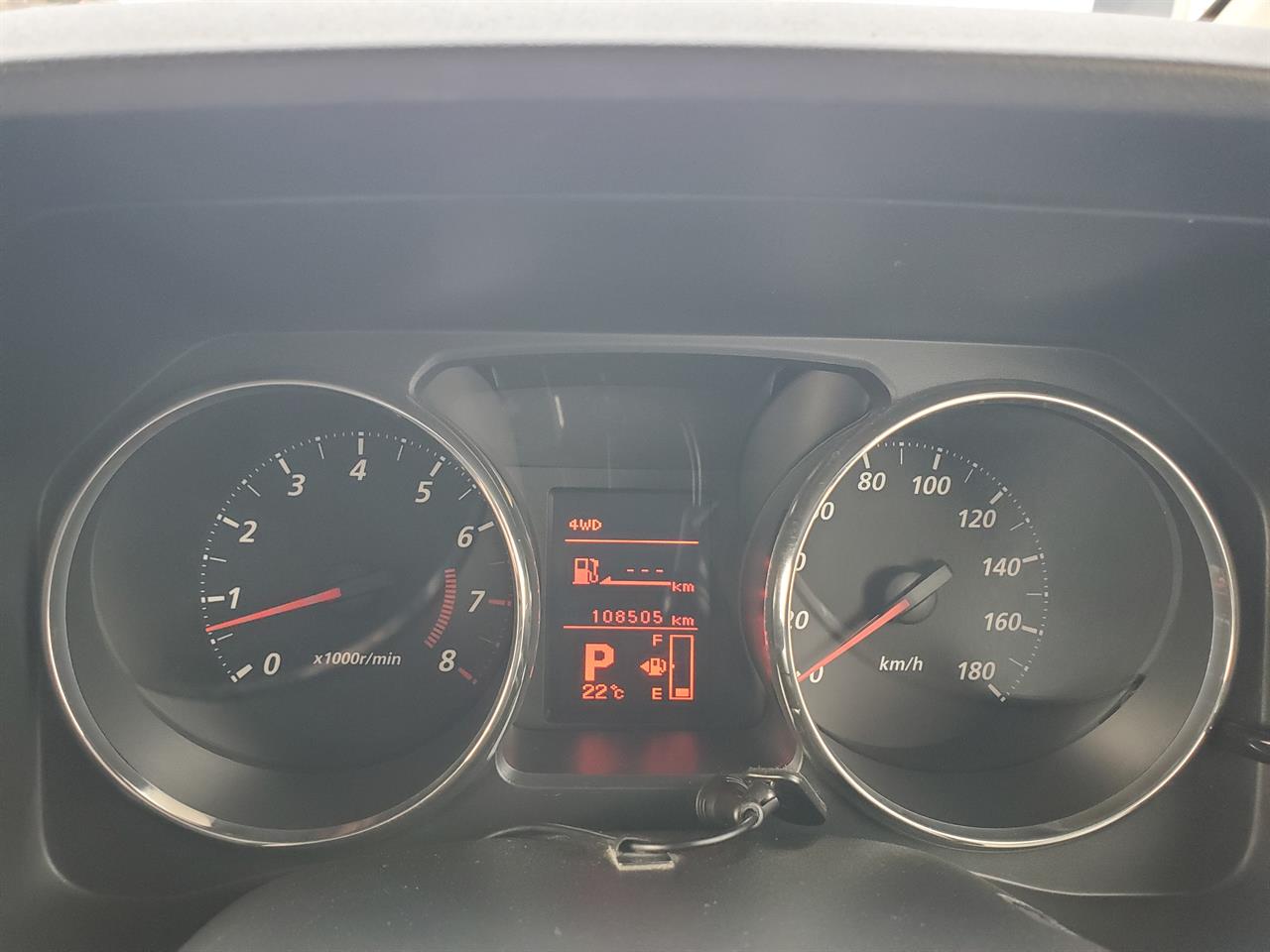 2019 Mitsubishi Delica thumbnail