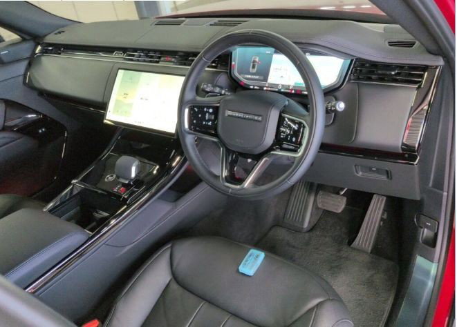 2025 Land Rover Range Rover Sport thumbnail