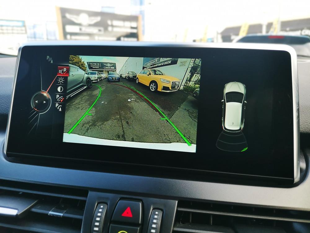 2017 BMW 225xe thumbnail